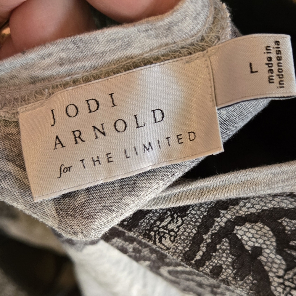 Jodi Arnold For The Limited Gray & Black Lace Print Detail Top SzL - Picture 6 of 6